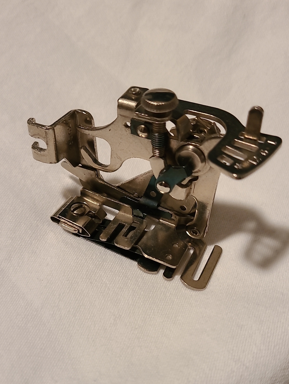 Singer Sewing Foot #160629, Ruffler Slant Shank Foot USA, Sewing Machine  Ruffle